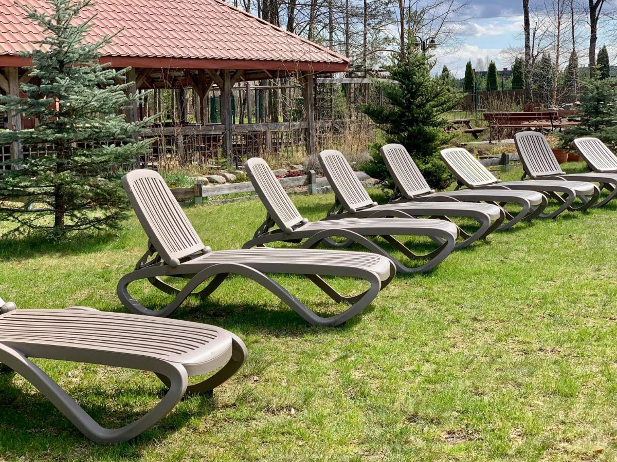 Hotel Albatros Serwy Екстериор снимка